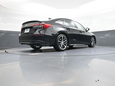 Used 2023 Honda Civic Touring image 30