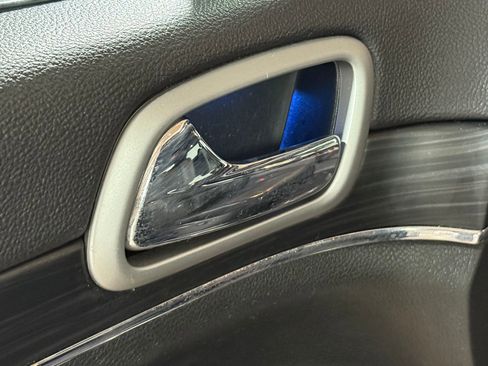 Used 2020 Jeep Grand Cherokee Limited w/ Luxury Group II image 21