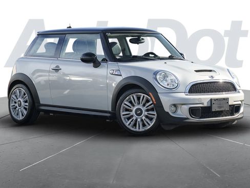 Used 2012 MINI Cooper S image 1