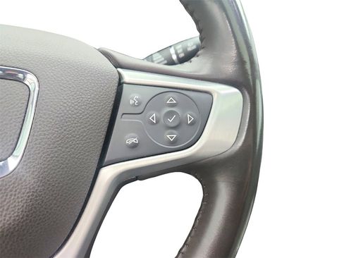 Used 2018 GMC Acadia SLT image 37