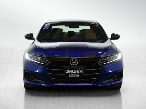 Used 2022 Honda Accord Sport image 9