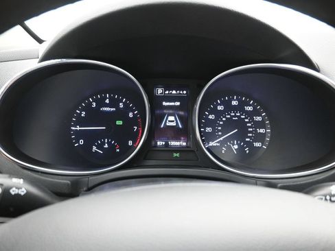 Used 2018 Hyundai Santa Fe Sport w/ 2.0T Ultimate Tech Package 05 FWD image 14