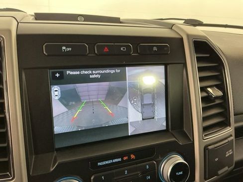 Used 2018 Ford F150 Lariat w/ Equipment Group 502A Luxury image 18