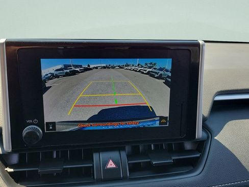 Used 2024 Toyota RAV4 LE image 13