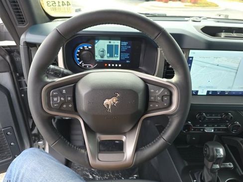 Used 2024 Ford Bronco Outer Banks image 21