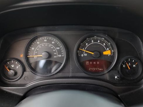 Used 2015 Jeep Patriot Sport w/ Power Value Group FWD image 30
