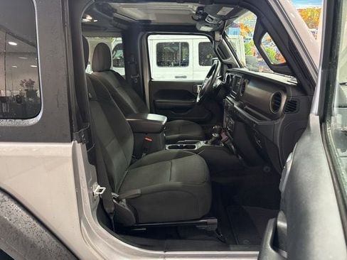 Used 2021 Jeep Wrangler Sport AWD/4WD image 44