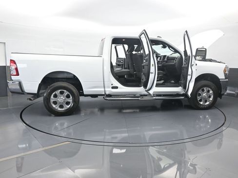 Used 2024 RAM 2500 Big Horn image 77