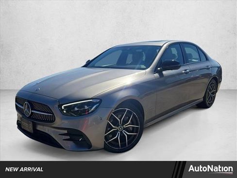 Used 2023 Mercedes-Benz E 450 4MATIC Sedan image 1