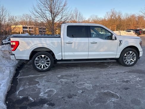 Used 2022 Ford F150 Limited image 9
