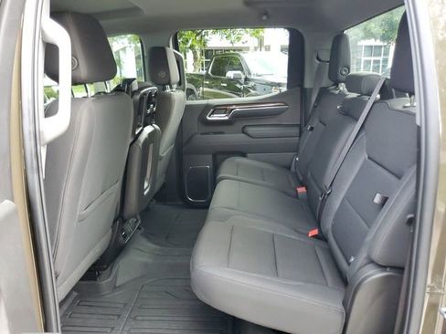 Used 2024 GMC Sierra 1500 Elevation w/ LPO, Elevation Black Package RWD image 10