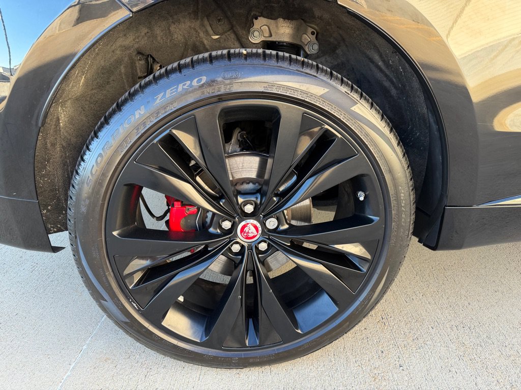 Used 2021 Jaguar F-PACE R-Dynamic S AWD/4WD image 9