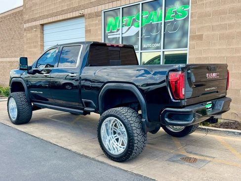 Used 2020 GMC Sierra 2500 Denali w/ Denali Ultimate Package AWD/4WD image 3