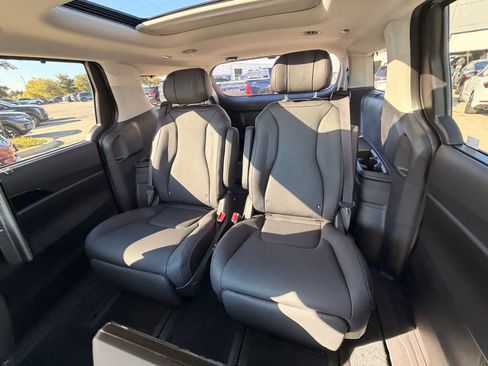 New 2026 Kia Carnival SX Prestige image 22