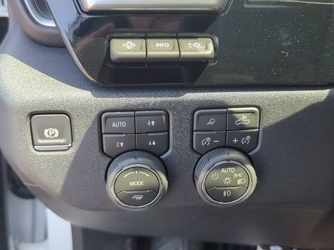 New 2026 Chevrolet Silverado 3500 LTZ w/ LTZ Plus Package AWD/4WD image 24