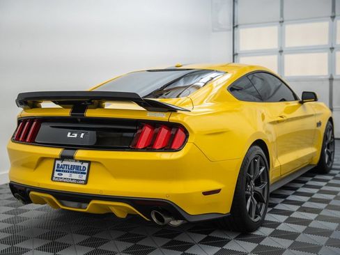Used 2015 Ford Mustang GT Premium w/ Equipment Group 401A RWD image 4