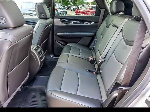 Certified 2024 Cadillac XT5 Premium Luxury AWD/4WD image 14