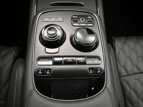 Used 2026 Genesis G90 3.5T Prestige AWD/4WD image 18