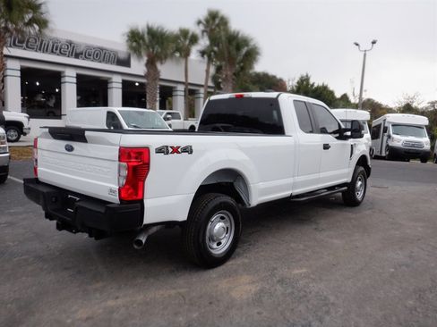 Used 2022 Ford F250 XL w/ Power Equipment Group image 7