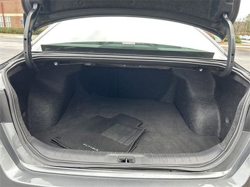 Used 2024 Nissan Altima 2.5 S image 28
