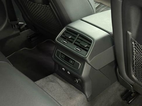 Used 2021 Audi A6 Premium Plus w/ Premium Plus Package image 19