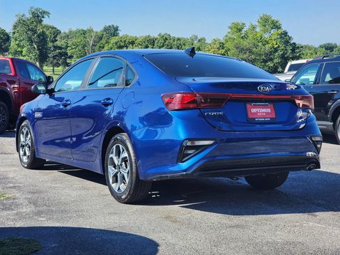 Used 2020 Kia Forte LXS FWD image 5