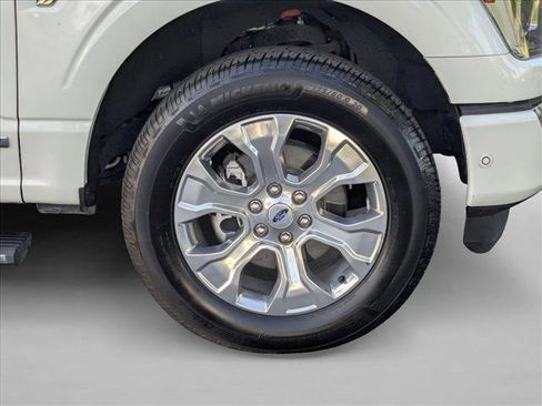 Used 2022 Ford F150 Platinum w/ Equipment Group 701A High AWD/4WD image 22