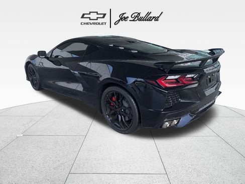 Used 2025 Chevrolet Corvette Stingray w/ Z51 Performance Package image 4