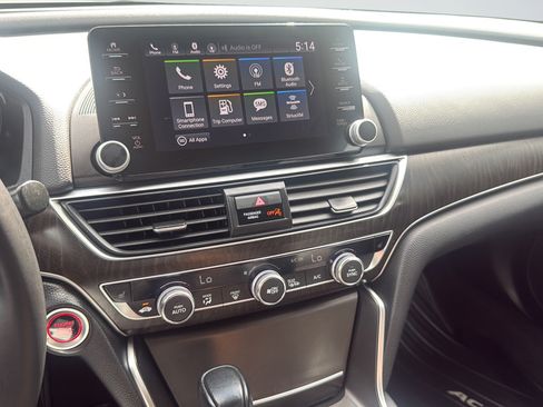 Used 2022 Honda Accord EX-L image 16