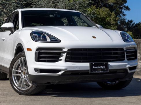 Certified 2021 Porsche Cayenne AWD/4WD image 9
