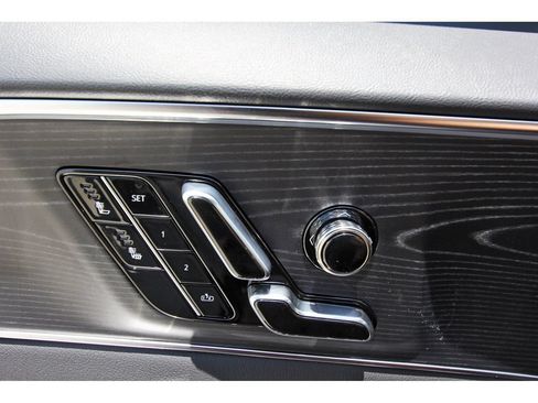 New 2026 Cadillac Lyriq Sport AWD/4WD image 22