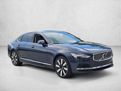 Used 2024 Volvo S90 T8 Ultimate w/ Lounge Package AWD/4WD image 3