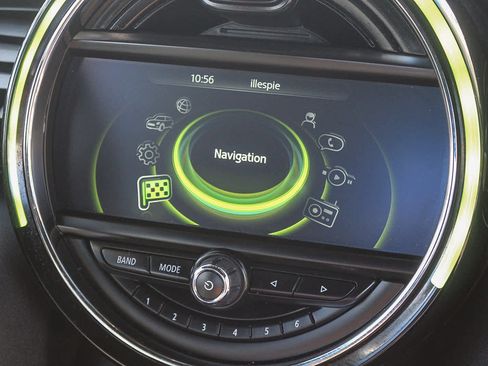 Used 2018 MINI Cooper S image 14