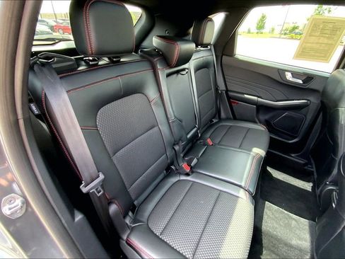 Used 2023 Ford Escape ST-Line w/ Tech Pack #1 AWD/4WD image 26
