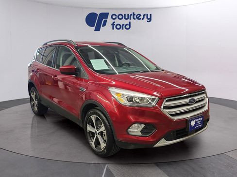 Used 2018 Ford Escape SEL w/ Ford Safe & Smart Package image 1