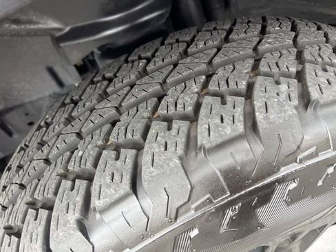 Used 2021 Jeep Wrangler Unlimited Sahara image 26