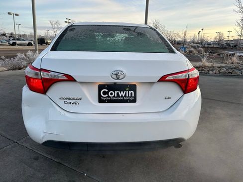 Used 2015 Toyota Corolla LE image 6