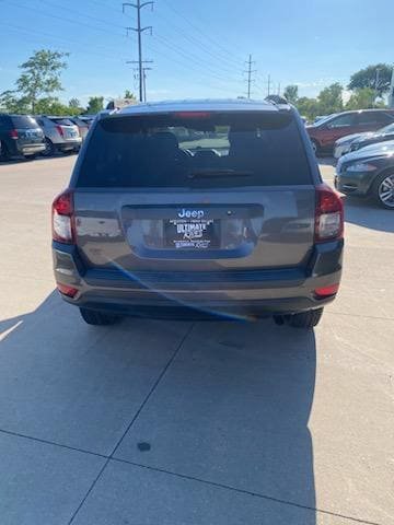 Used 2015 Jeep Compass Sport FWD image 5