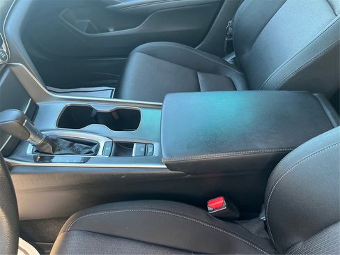 Used 2018 Honda Accord LX image 15