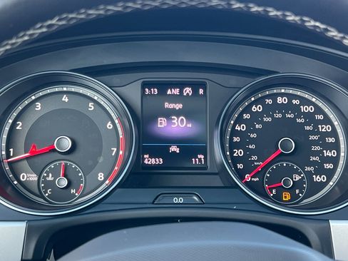 Used 2021 Volkswagen Atlas SE image 25