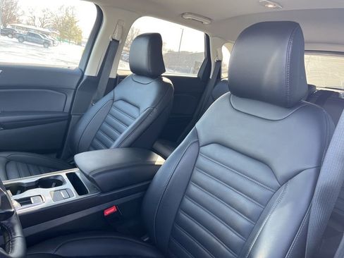 Used 2024 Ford Edge SEL w/ Convenience Package image 12