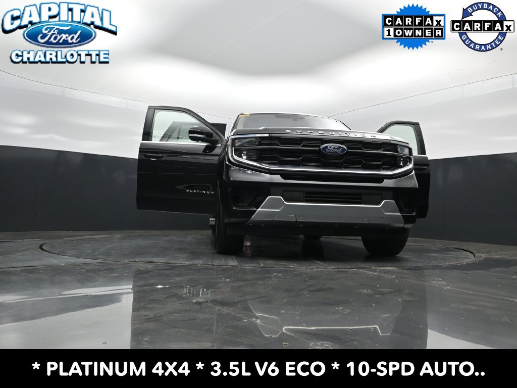 Used 2025 Ford Expedition Platinum AWD/4WD image 39
