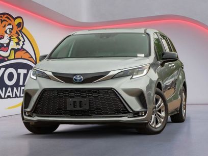 Used 2023 Toyota Sienna XSE