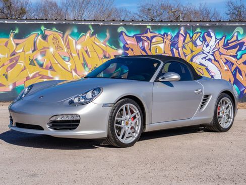 Used 2009 Porsche Boxster S image 2