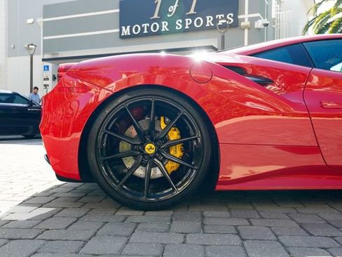 Used 2018 Ferrari 488 GTB image 31