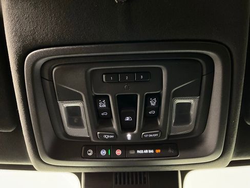 Used 2024 GMC Sierra 1500 AT4X w/ AT4X AEV Edition AWD/4WD image 20