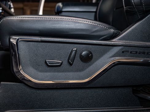 Used 2024 Ford F350 Lariat w/ Lariat Ultimate Package image 22