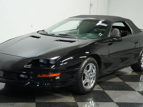 Used 1997 Chevrolet Camaro Z28 w/ Preferred Equipment Group 2 image 5