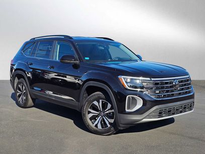 New 2025 Volkswagen Atlas SE