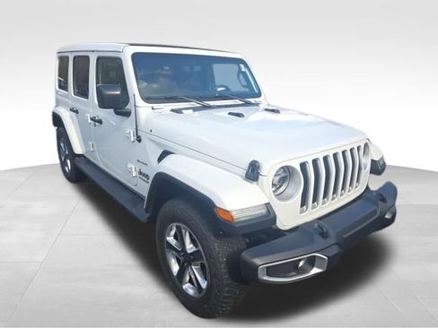 Used 2021 Jeep Wrangler Unlimited Sahara AWD/4WD image 9
